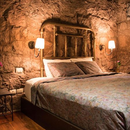Gertrudis Hotel Морелия Экстерьер фото