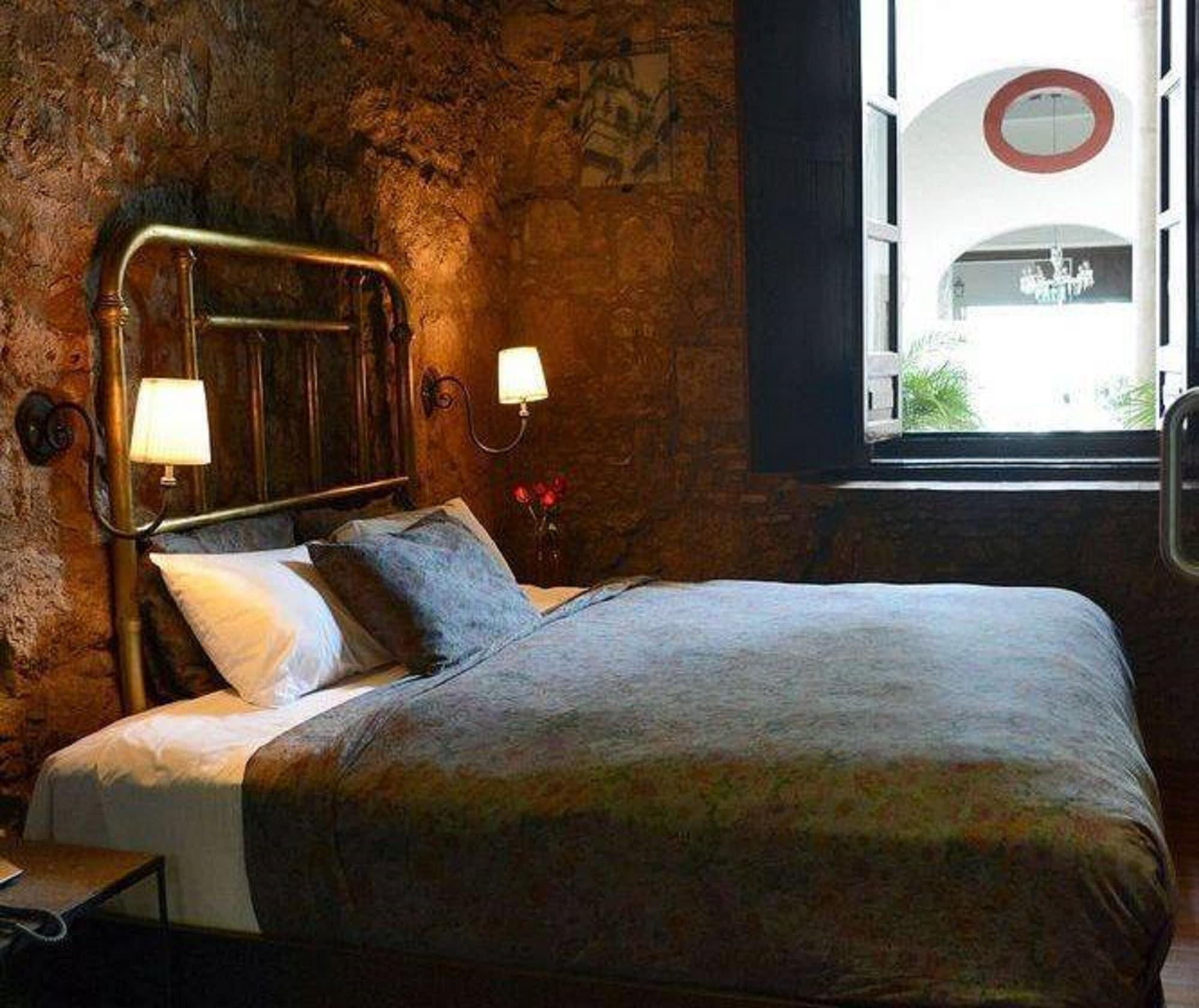 Gertrudis Hotel Морелия Экстерьер фото