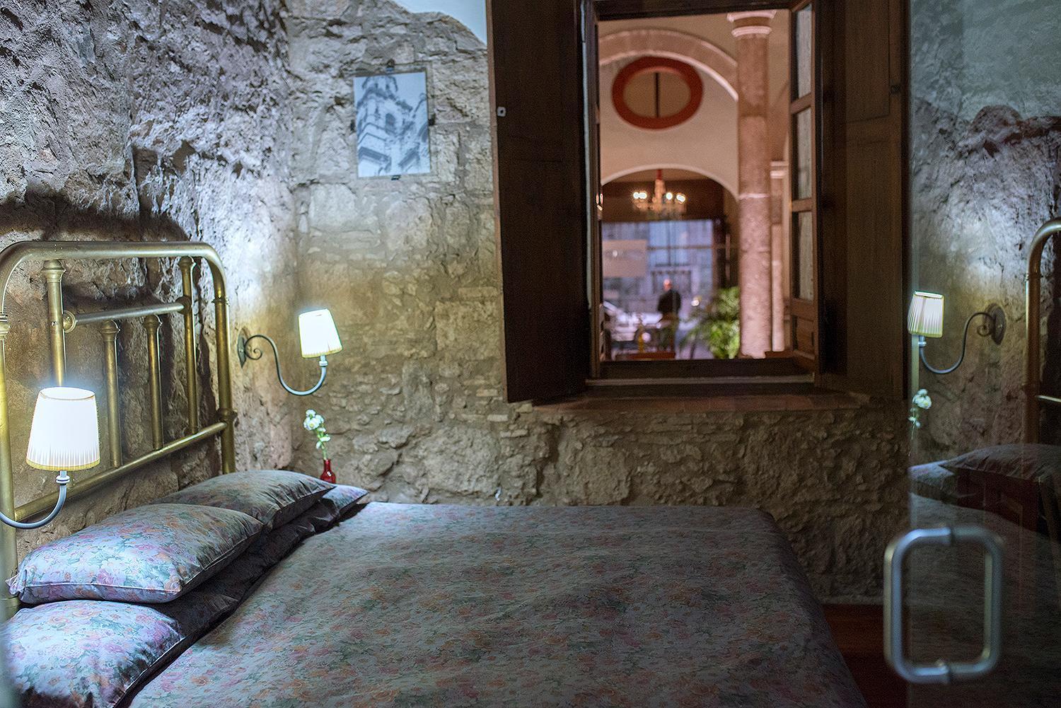 Gertrudis Hotel Морелия Экстерьер фото